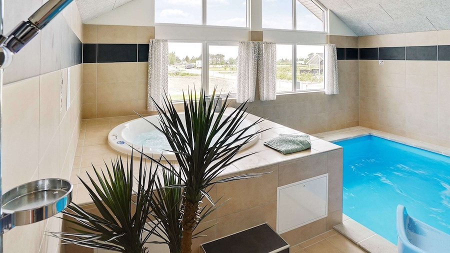 18 Person Holiday Home in Bogense