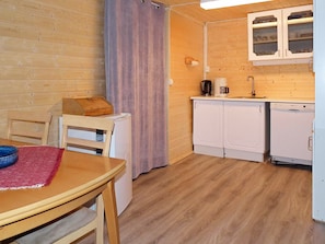Apartment | Eigene Küche | Kühlschrank, Mikrowelle, Geschirrspüler