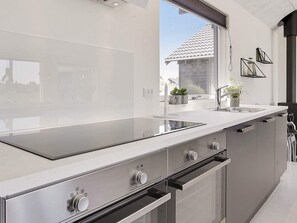 House | Interior - Luxury Retreat With Pool - By Traum Ferienwohnungen (Stege)