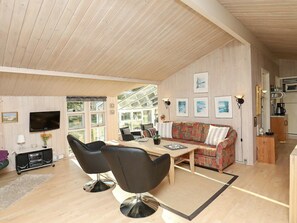 Interior - 5 Person Holiday Home in Jerup (Jerup)