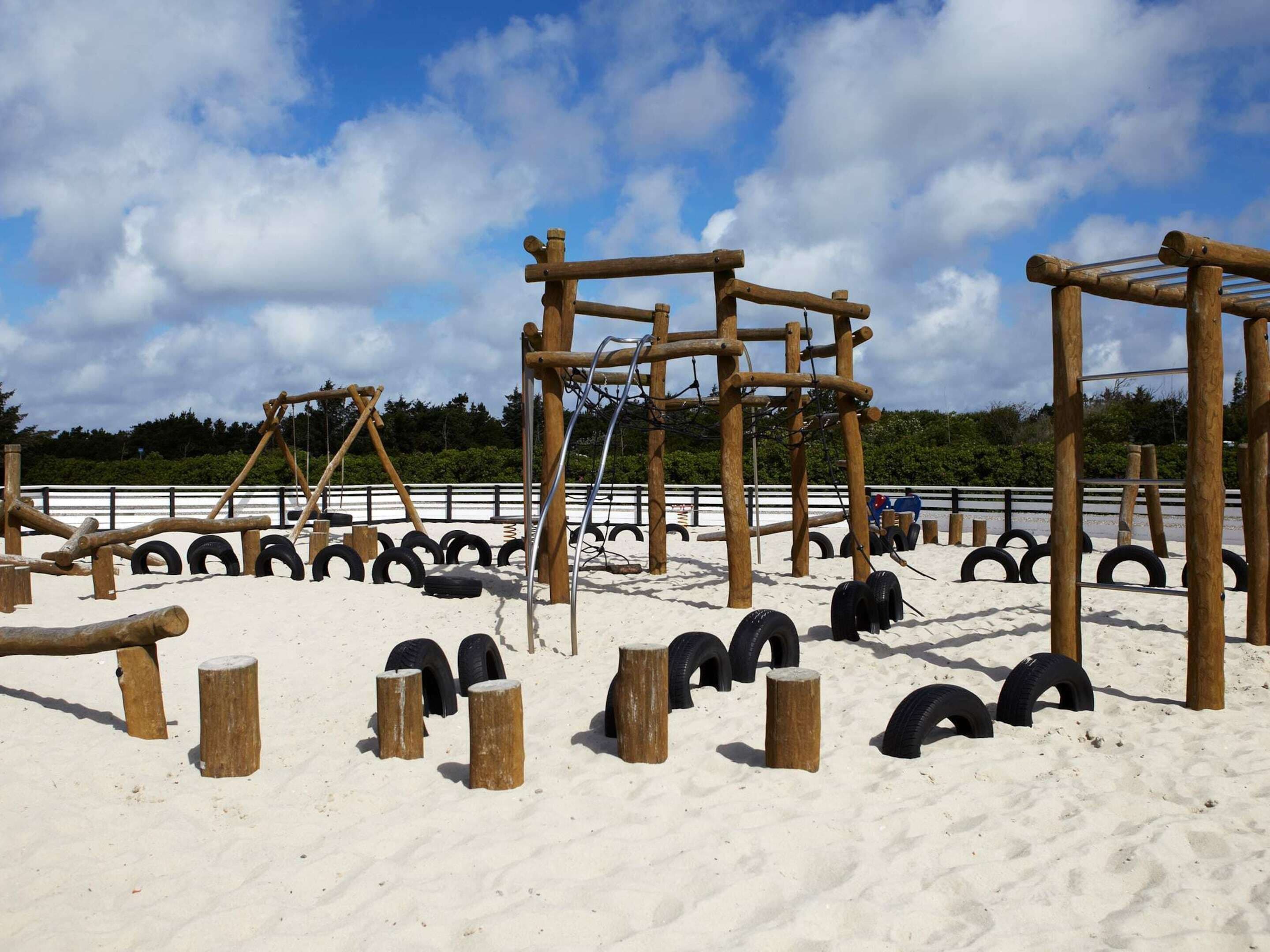 Rumah | Pemandangan dari properti