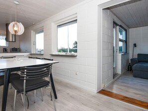Unclassified image, 4 of 25, button - 6 Person Holiday Home in Juelsminde-by Traum (Juelsminde)