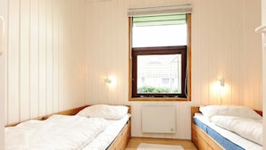 Unclassified image, 4 of 24, button - Lovely Holiday Home in Juelsminde With Garden (Horsens)