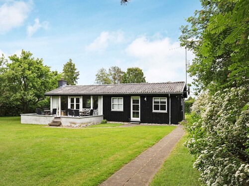 6 Person Holiday Home in Dronningmolle-by Traum