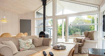 8 Person Holiday Home in Frorup-by Traum