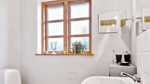 House | Bathroom - Spacious Holiday Home in Jutland near Sea (Borkop)