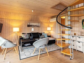 Interior - Cozy Holiday Home in Frørup near Sea (Frørup)