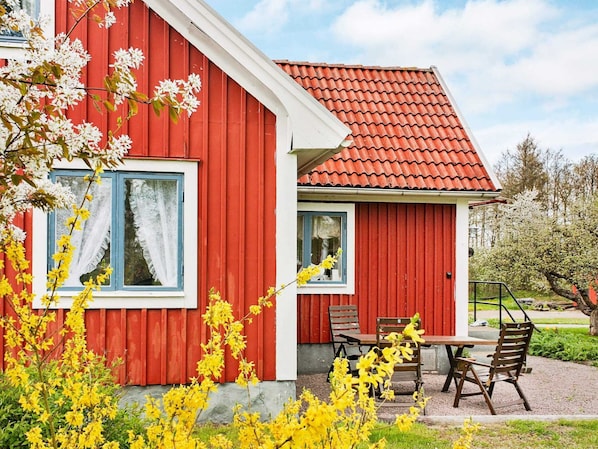 House | Outdoor dining