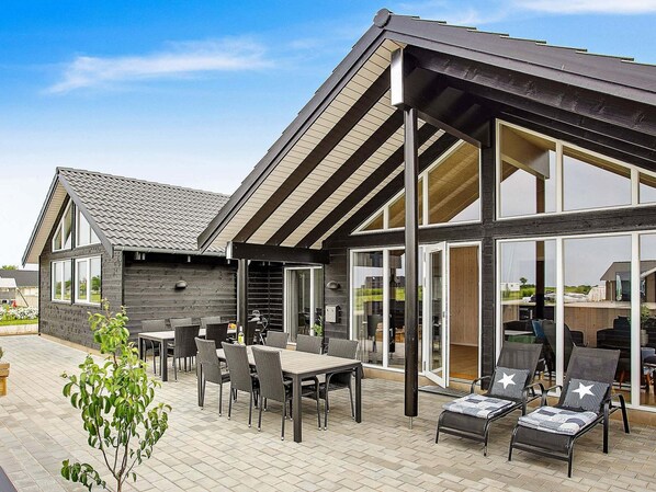 House | Exterior