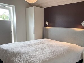 House | Interior - Seaside Bliss With Sauna - By Traum Ferienwohnungen (Sydals)