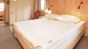 2 bedrooms, cots/infant beds - Quaint Holiday Home in Skibby Denmark With Terrace (Skibby)