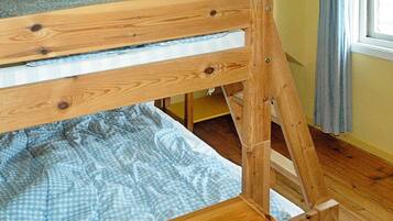 5 chambres, ameublement personnalisé, draps fournis