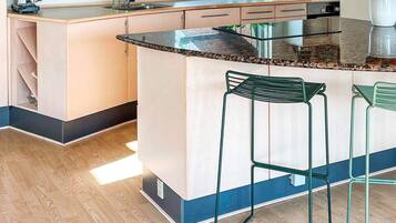 3 bedrooms, cots/infant beds