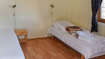 3 habitaciones y muebles diferentes