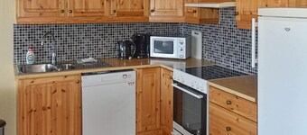 6 Person Holiday Home in Aukra