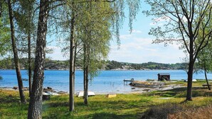 Beach - 6 Person Holiday Home in Svanesund (Svanesund)