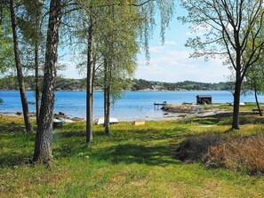 Beach - 6 Person Holiday Home in Svanesund (Svanesund)