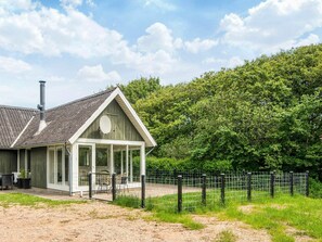 الإطلالة من المنشأة