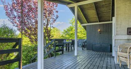 6 Person Holiday Home in Glesborg-by Traum