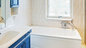 Shower - Holiday Home in Veddige (Veddige)