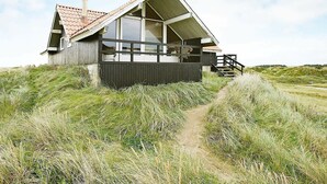 Exterior - Beautiful Holiday Home in Harboore Jutland With Terrace (Harboore)