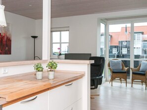 Interior - 4 Star Holiday Home in Juelsminde (Juelsminde)