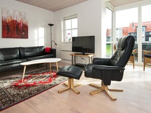 Interior - 4 Star Holiday Home in Juelsminde (Juelsminde)