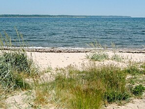 Ház | Vízre néző