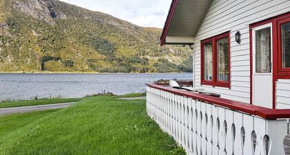 7 Person Holiday Home in Selje