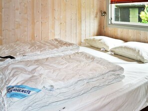 3 bedrooms, cots/infant beds - Exclusive Holiday Home in Hadsund Jutland With Sauna (Hadsund)