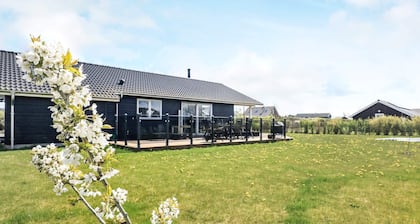 8 Person Holiday Home in Frorup