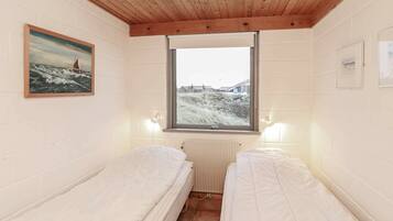 3 bedrooms, Internet