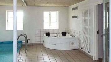 House | Pool | Indoor pool, outdoor pool