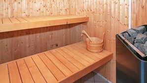Sauna - Charming Holiday Home in Storvorde With Solar Energy (Storvorde)