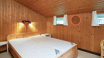 3 Schlafzimmer, Babybetten