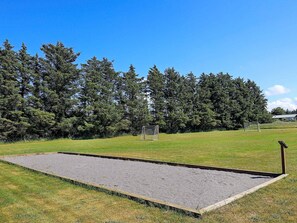 Ferienhaus | Sportplatz