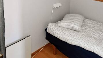 1 bedroom, individually furnished