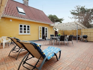 Balcony - Modern Holiday Home in Zealand With Garden (Store Fuglede)