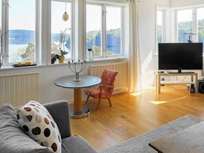 Unclassified image, 5 of 34, button - Holiday Home in Henån (Henån)