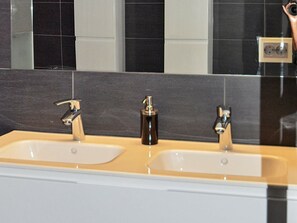 Dusche