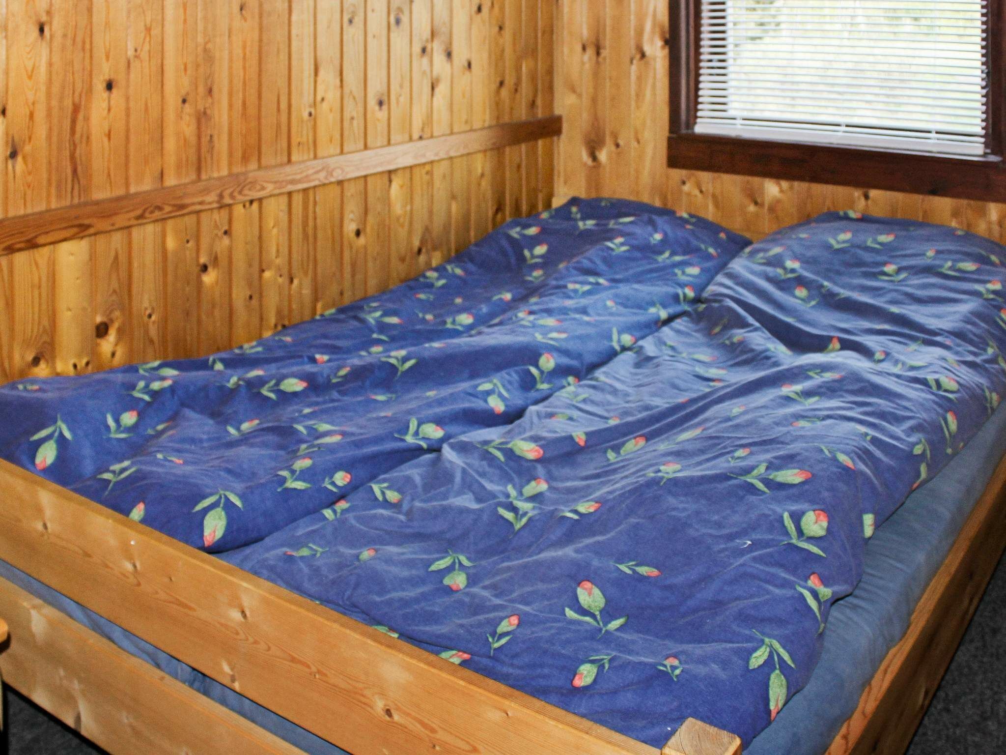 2 Schlafzimmer, Babybetten