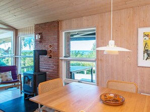 House | Interior - Fantastic Holiday Home in Knebel With Wifi (Knebel)