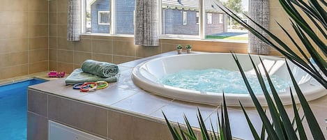 House | Spa treatment