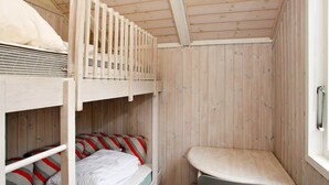 Unclassified image, 3 of 15, button - Heritage Holiday Home in Spøttrup With Roofed Terrace (Spøttrup)