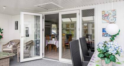 Simplistic Holiday Home in Ringkøbing near Sea