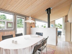 House | Dining