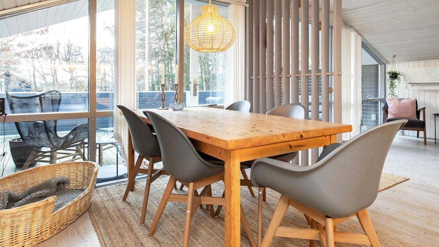 6 Person Holiday Home in Albaek-by Traum