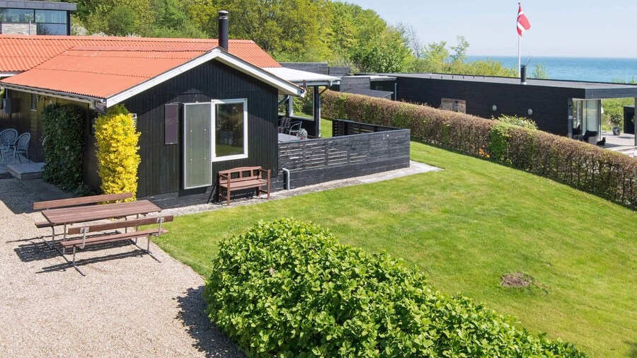 5 Person Holiday Home in Juelsminde-by Traum