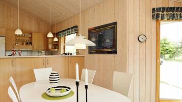 House | Dining