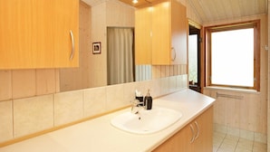 House | Bathroom